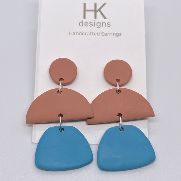 NWT Fun Handcrafted Earrings - Picture 1 of 7